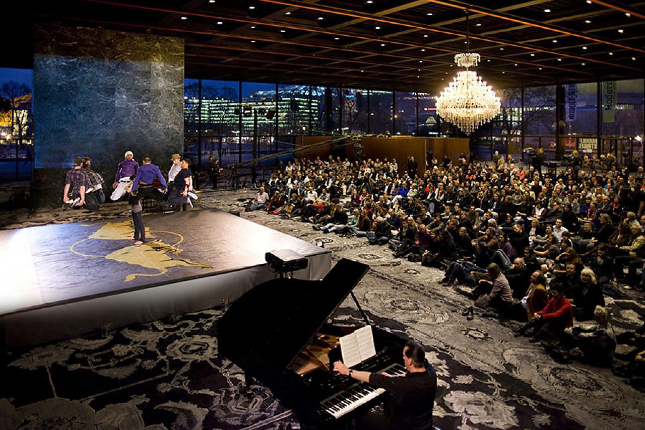 2010