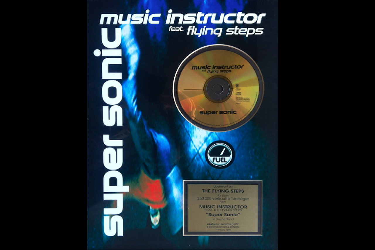 Super Sonic — Music Instructor feat. Flying Steps