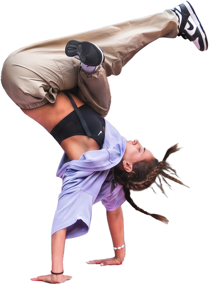 Flying Steps Breakdancerin im Handstand